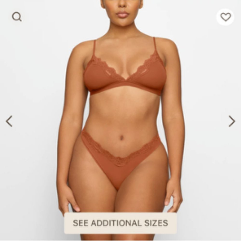Bronze Skims Fits Everybody Lace Triangle Bralette LG NWT